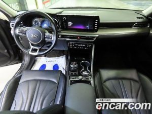Kia K5 2.0 2020 года из Южной Кореи