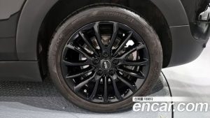Mini Clubman High 2021 года из Южной Кореи