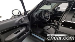 Mini Clubman High 2021 года из Южной Кореи