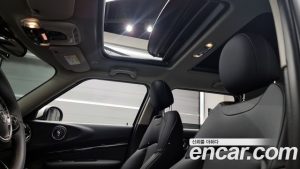 Mini Clubman High 2021 года из Южной Кореи