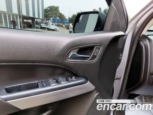 ChevroletGMDaewoo Colorado 3.6 Extreme 4WD 2020 года из Южной Кореи