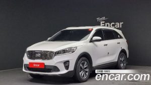 Kia Sorento Дизель 2.0 2WD 2020 года из Южной Кореи