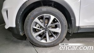 Kia Sorento Дизель 2.0 2WD 2020 года из Южной Кореи