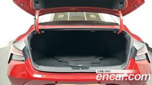 Hyundai AVANTE 1.6 2021 года из Южной Кореи