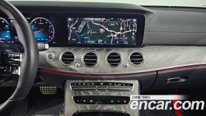 Mercedes-Benz E-Class E350 4MATIC AMG Line 2021 года из Южной Кореи