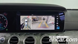 Mercedes-Benz E-Class E350 4MATIC AMG Line 2021 года из Южной Кореи