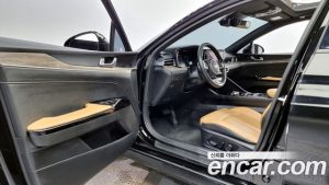 Kia K5 Noblesse 2021 года из Южной Кореи