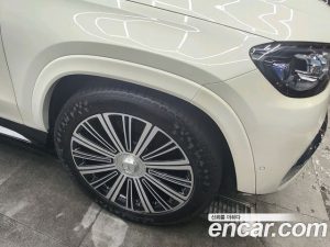 Mercedes-Benz GLS-Class Maybach GLS600 4MATIC 2023 года из Южной Кореи