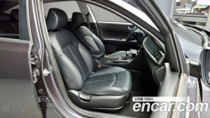 Kia K5 2.0 2020 года из Южной Кореи