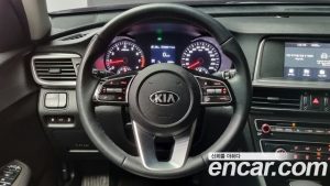 Kia K5 2.0 2020 года из Южной Кореи