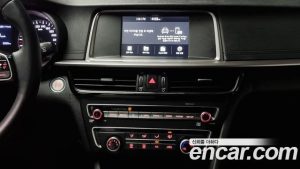 Kia K5 2.0 2020 года из Южной Кореи