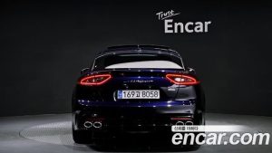 Kia Stinger 2.0 Turbo 2WD 2020 года из Южной Кореи
