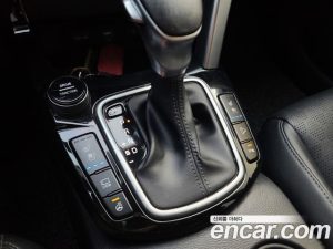 Kia Seltos Бензин 1.6 Turbo 2WD 2020 года из Южной Кореи