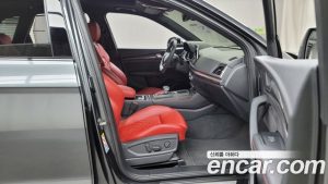Audi SQ5 3.0 TDI 4WD 2020 года из Южной Кореи