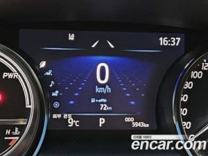 Toyota Camry 2.5 LE HYBRID 2023 года из Южной Кореи