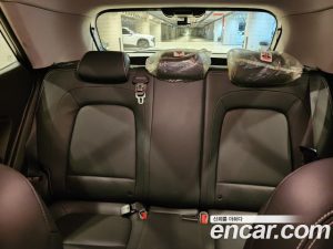 Hyundai Venue 1.6 Modern 2021 года из Южной Кореи