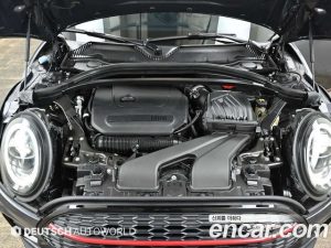 Mini Clubman JCW 2020 года из Южной Кореи