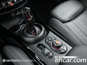 Mini Clubman JCW 2020 года из Южной Кореи