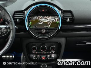 Mini Clubman JCW 2020 года из Южной Кореи