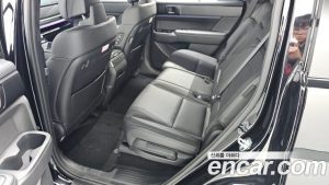 Hyundai Santafe Бензин 2.5T 2WD 2024 года из Южной Кореи
