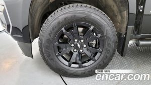 ChevroletGMDaewoo Colorado 3.6 Z71-X Midnight 4WD 2021 года из Южной Кореи