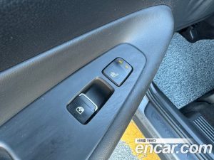 Hyundai Santafe Дизель 2.0 2WD 2020 года из Южной Кореи