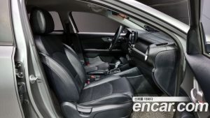 Kia K3 2019 года из Южной Кореи