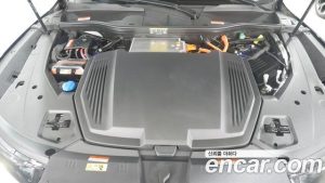 Audi e-tron S 2023 года из Южной Кореи