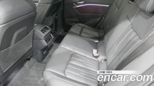 Audi e-tron S 2023 года из Южной Кореи