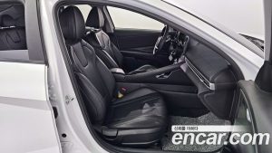 Hyundai AVANTE 1.6 2021 года из Южной Кореи