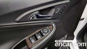 ChevroletGMDaewoo Malibu 2.0 Turbo RED-LINE 2021 года из Южной Кореи