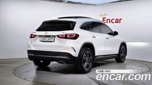 Mercedes-Benz GLA-Class GLA250 4MATIC 2020 года из Южной Кореи