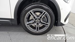 Mercedes-Benz GLA-Class GLA250 4MATIC 2020 года из Южной Кореи