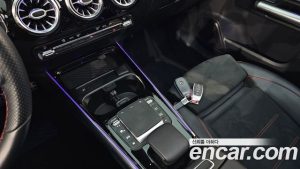 Mercedes-Benz GLA-Class GLA250 4MATIC 2020 года из Южной Кореи