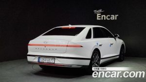 Hyundai Grandeur Exclusive 2023 года из Южной Кореи