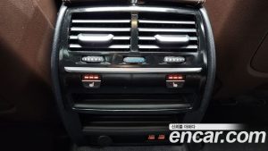 BMW 5-Series 520d Luxury Plus 2020 года из Южной Кореи