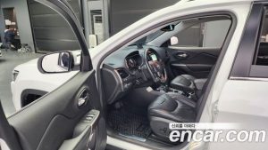 Jeep Cherokee 2.4 Limited AWD 2021 года из Южной Кореи