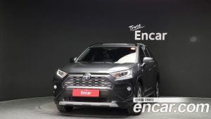 Toyota RAV4 2.5 4WD HYBRID 2021 года из Южной Кореи