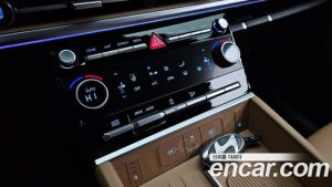 Hyundai Santafe Бензин 2.5T 2WD 2024 года из Южной Кореи