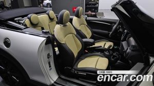 Mini Cooper Convertible CLASSIC 2024 года из Южной Кореи