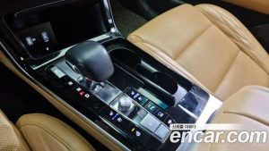 Kia K7 Signature 2020 года из Южной Кореи