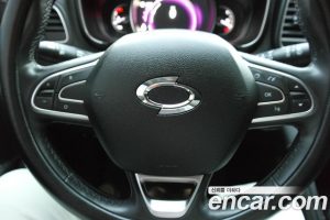 Renault-KoreaSamsung QM6 2.0 GDe LE 2WD 2020 года из Южной Кореи