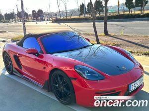 Porsche 718 2.0 2020 года из Южной Кореи