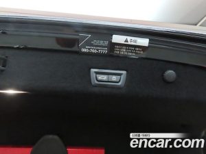 BMW 7-Series 740Li xDrive M Sport 2020 года из Южной Кореи