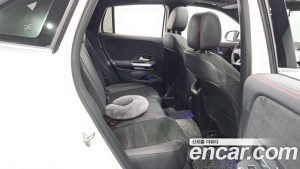 Mercedes-Benz GLA-Class GLA250 4MATIC 2020 года из Южной Кореи