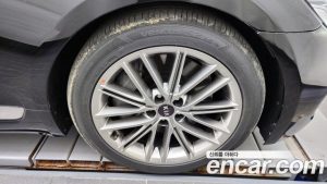 Kia K9 3.3 T-GDI AWD 2021 года из Южной Кореи