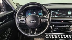 Kia K7 Signature 2020 года из Южной Кореи