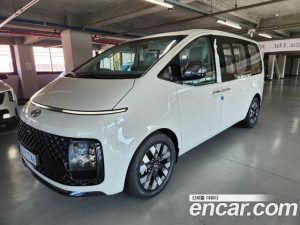 Hyundai Staria 4WD Lounge 7-Seater 2024 года из Южной Кореи