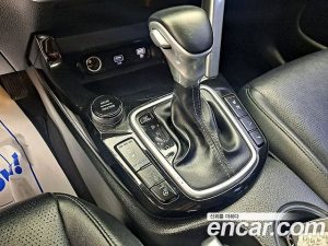 Kia Seltos Дизель 1.6 2WD 2020 года из Южной Кореи