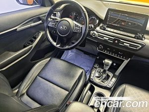 Kia Seltos Дизель 1.6 2WD 2020 года из Южной Кореи